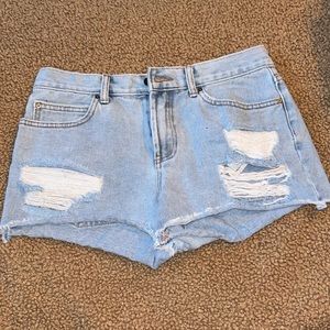 BillaBong shorts. Size : 26